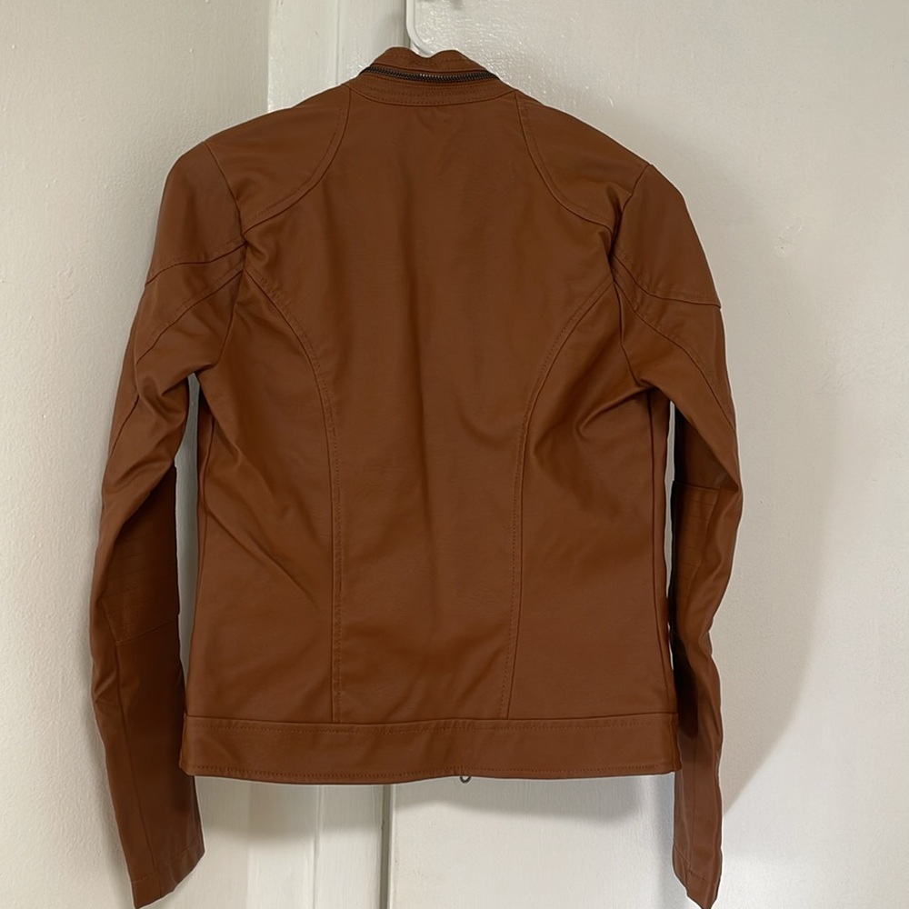 Jacket - Picture 2 of 3